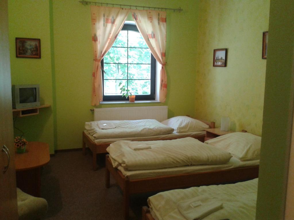 Pension.No30 Svijany Bilik gambar